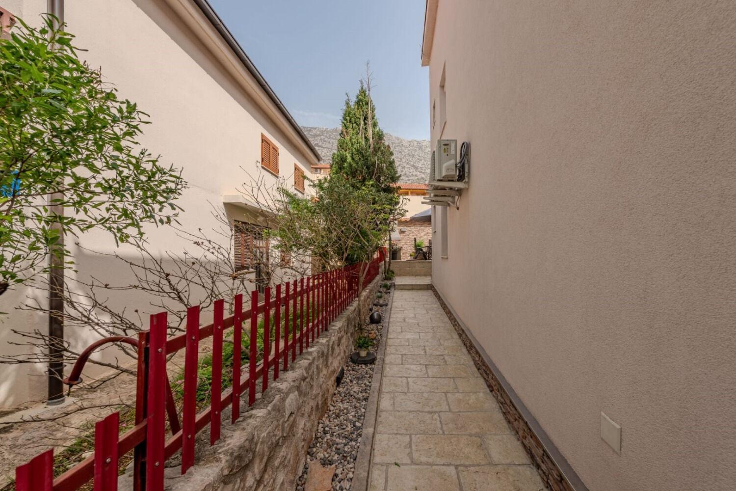 Apartments Mil - 30 M From Beach Ribarica Exterior foto